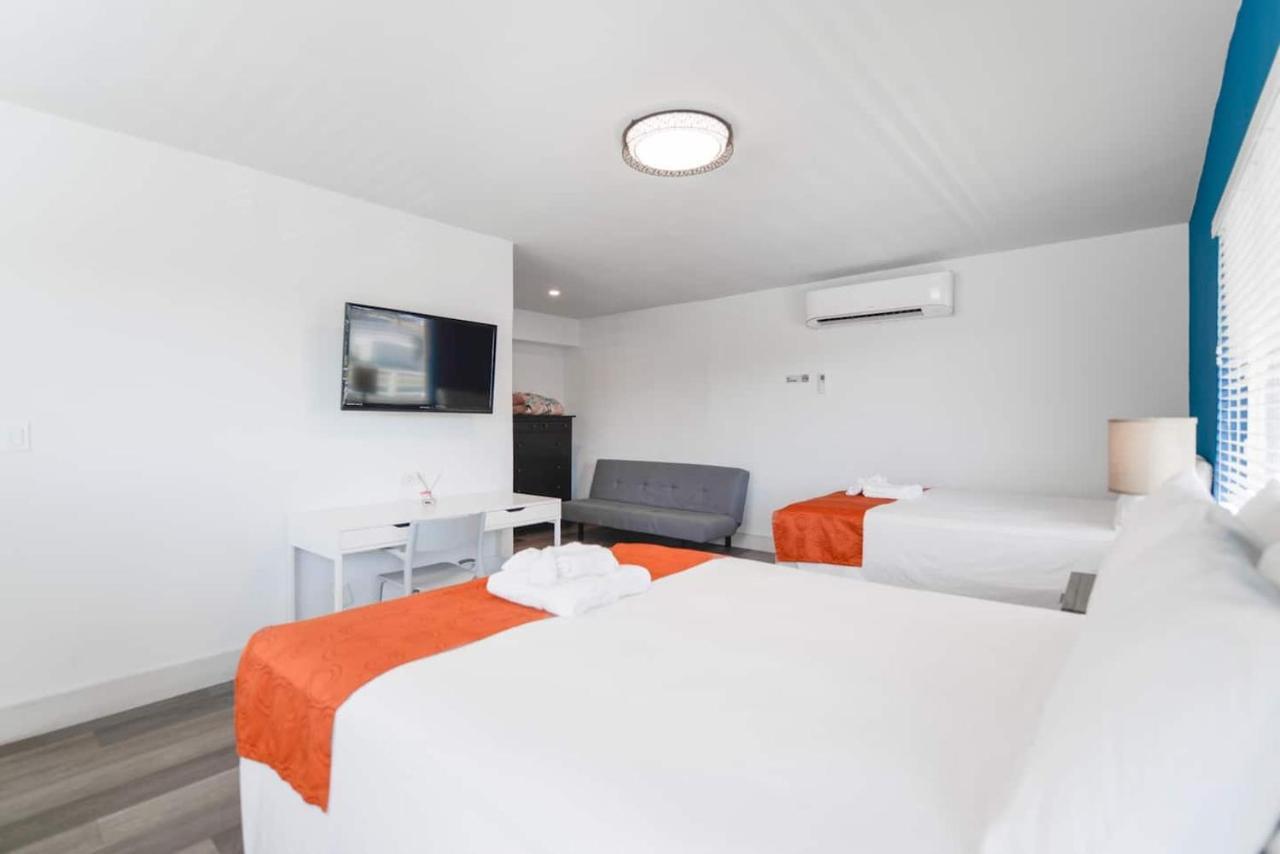 Cozy 1 Bedroom With Pool Steps From The Beach #41 Hollywood Dış mekan fotoğraf